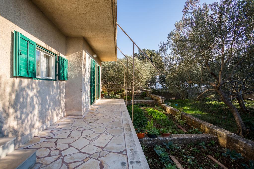 Apartment Srecko Vinisce Luaran gambar