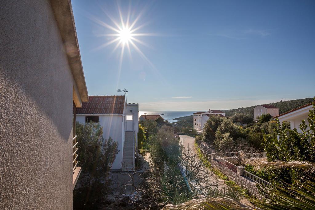 Apartment Srecko Vinisce Luaran gambar