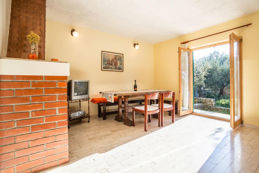 Apartment Srecko Vinisce Luaran gambar